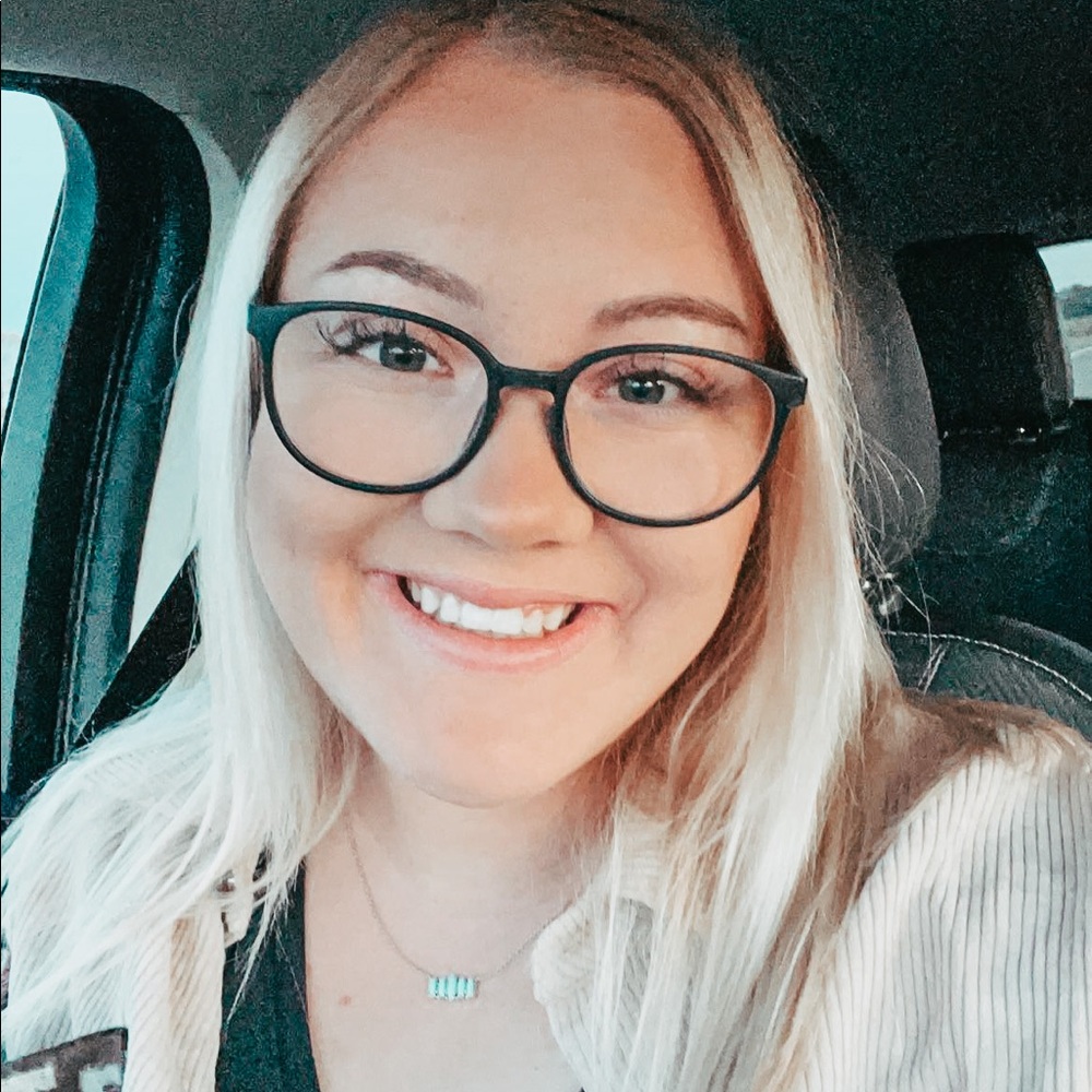 Meet your Posher, Jessica